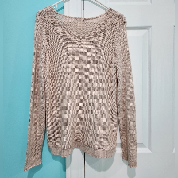 Venus Size Small Light Pink Sweater - Picture 2 of 3